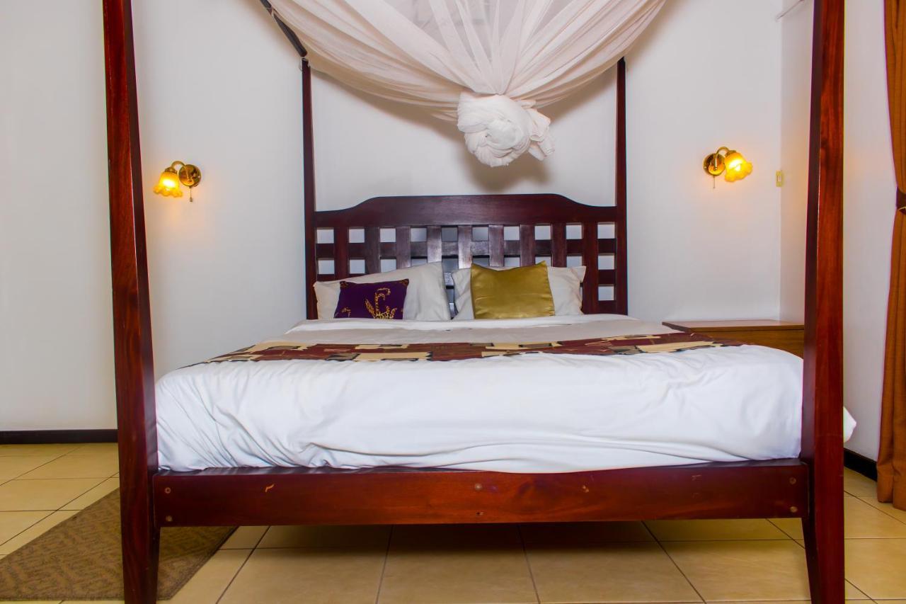 The Ad Lib Executive Lodge Lilongwe Esterno foto