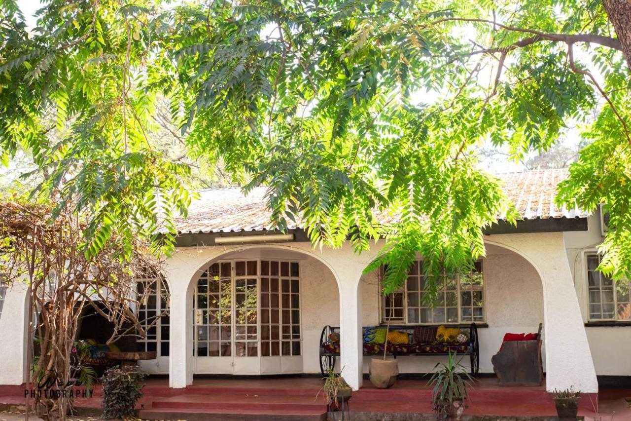 The Ad Lib Executive Lodge Lilongwe Esterno foto