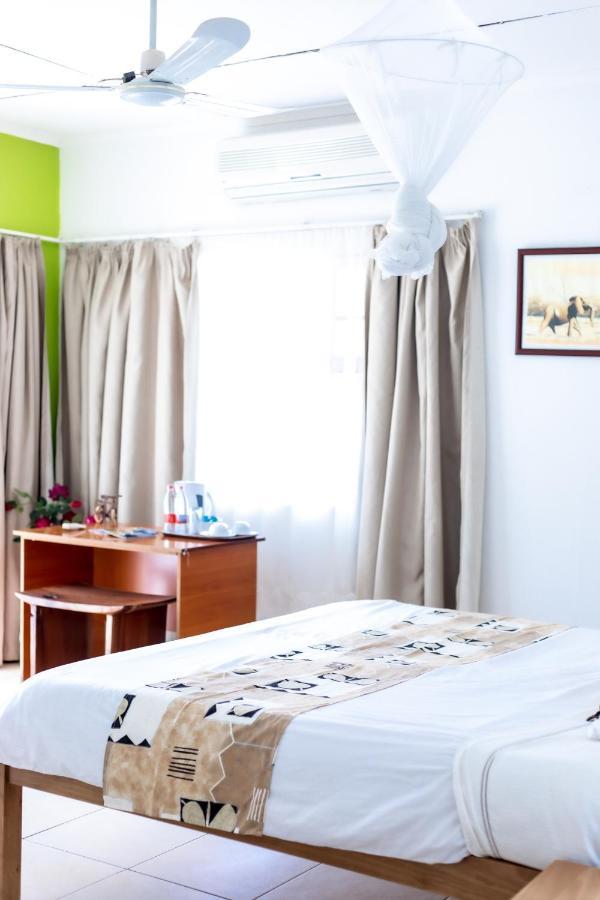 The Ad Lib Executive Lodge Lilongwe Esterno foto